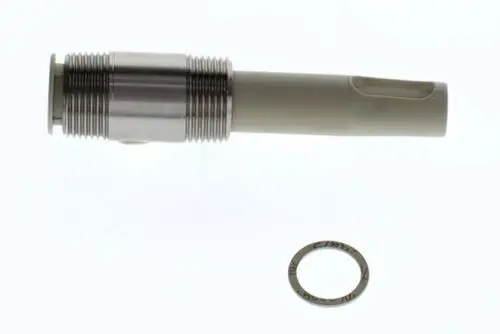 Bosch Auslaufrohr mit metallischem Gewinde und einem beigefarbenen Endstück. Es liegt eine flache Dichtung neben dem Rohr.